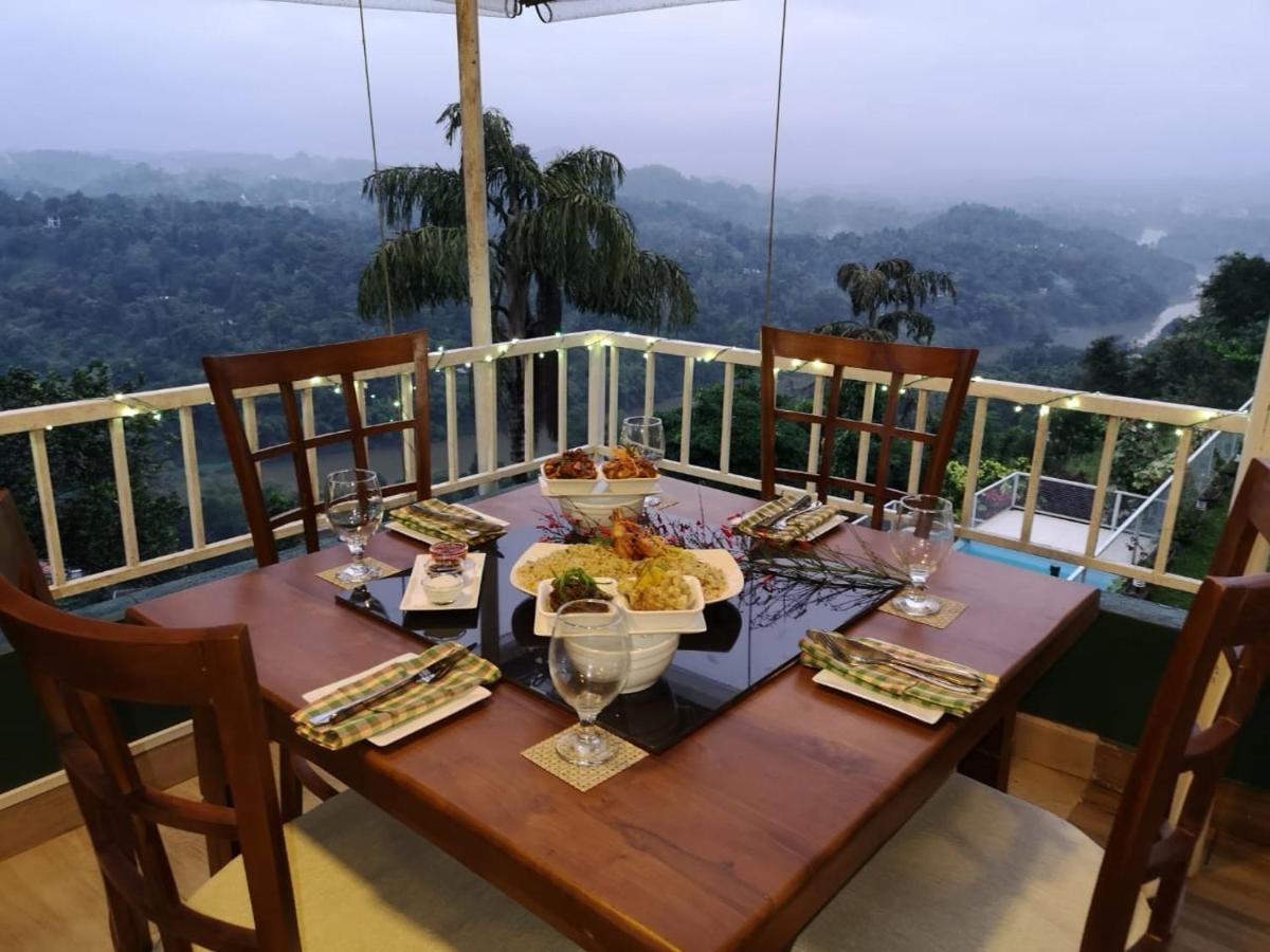 The Mountbatten Hotel Kandy Exterior photo